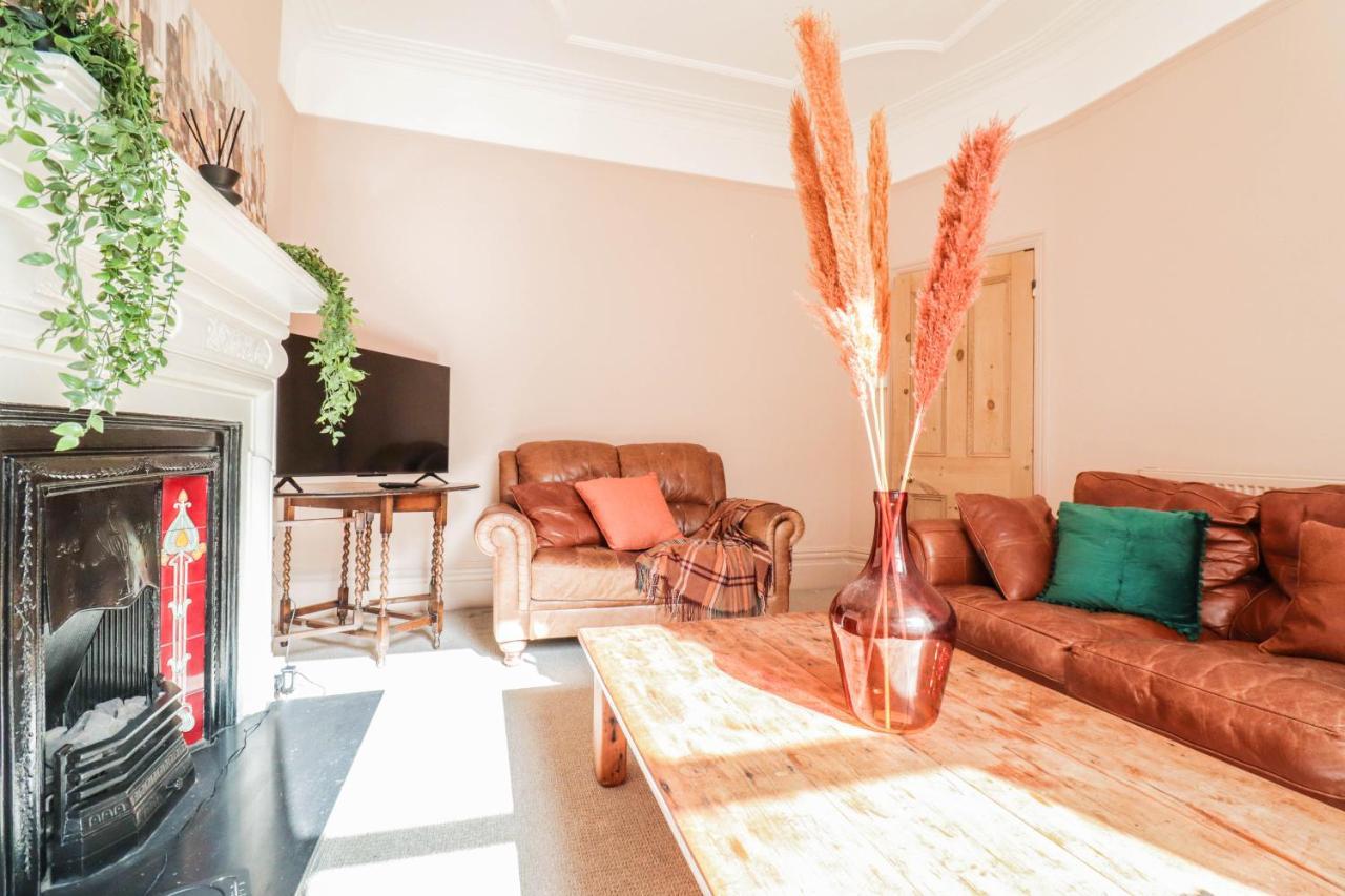 Stunning 5 Bed House In Clapham - Free Wifi! Londra