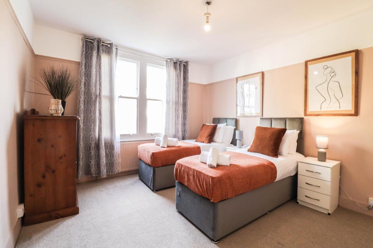Case de vacanță Stunning 5 Bed House In Clapham - Free Wifi! Londra