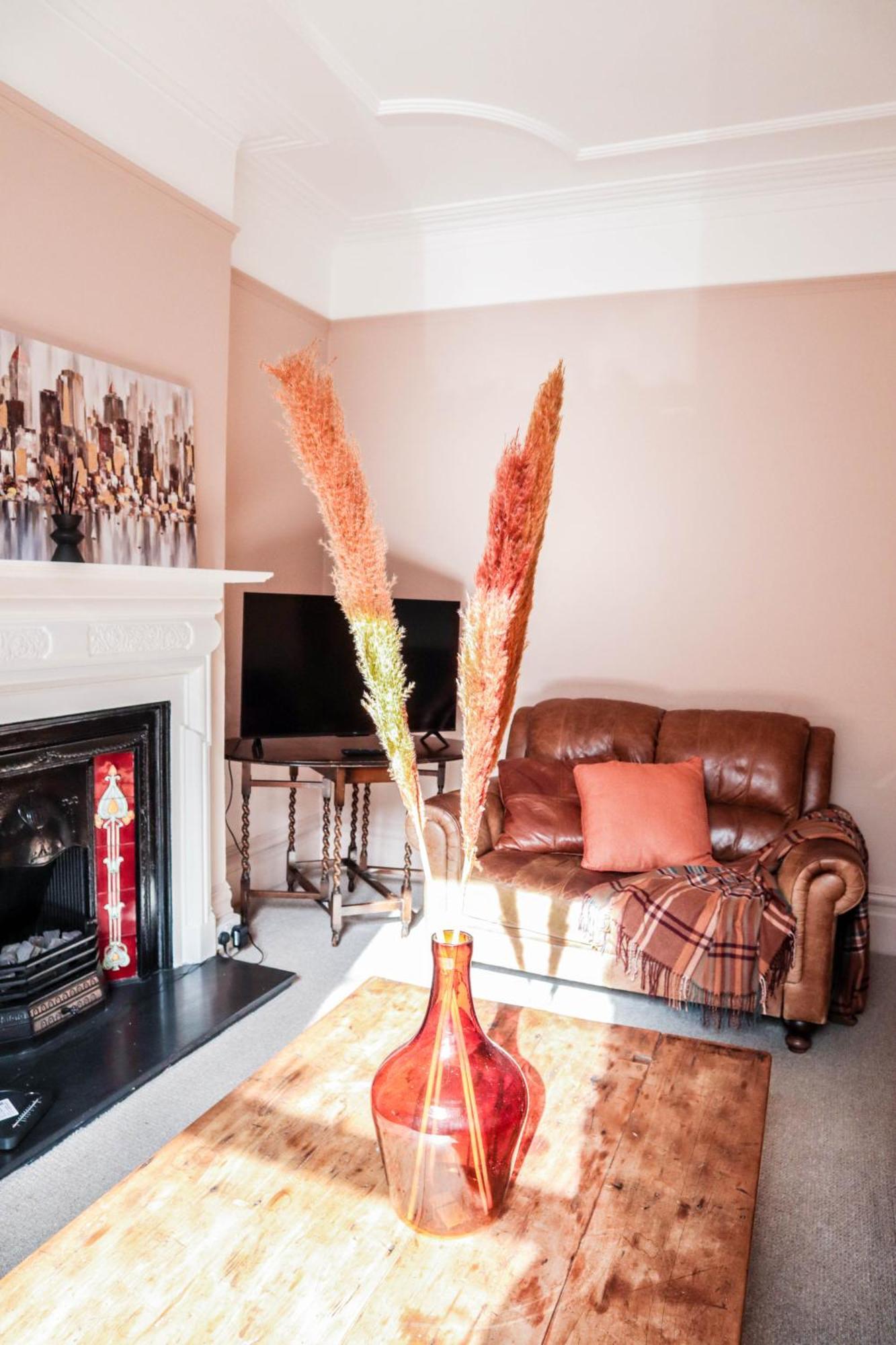 Case de vacanță Stunning 5 Bed House In Clapham - Free Wifi! *