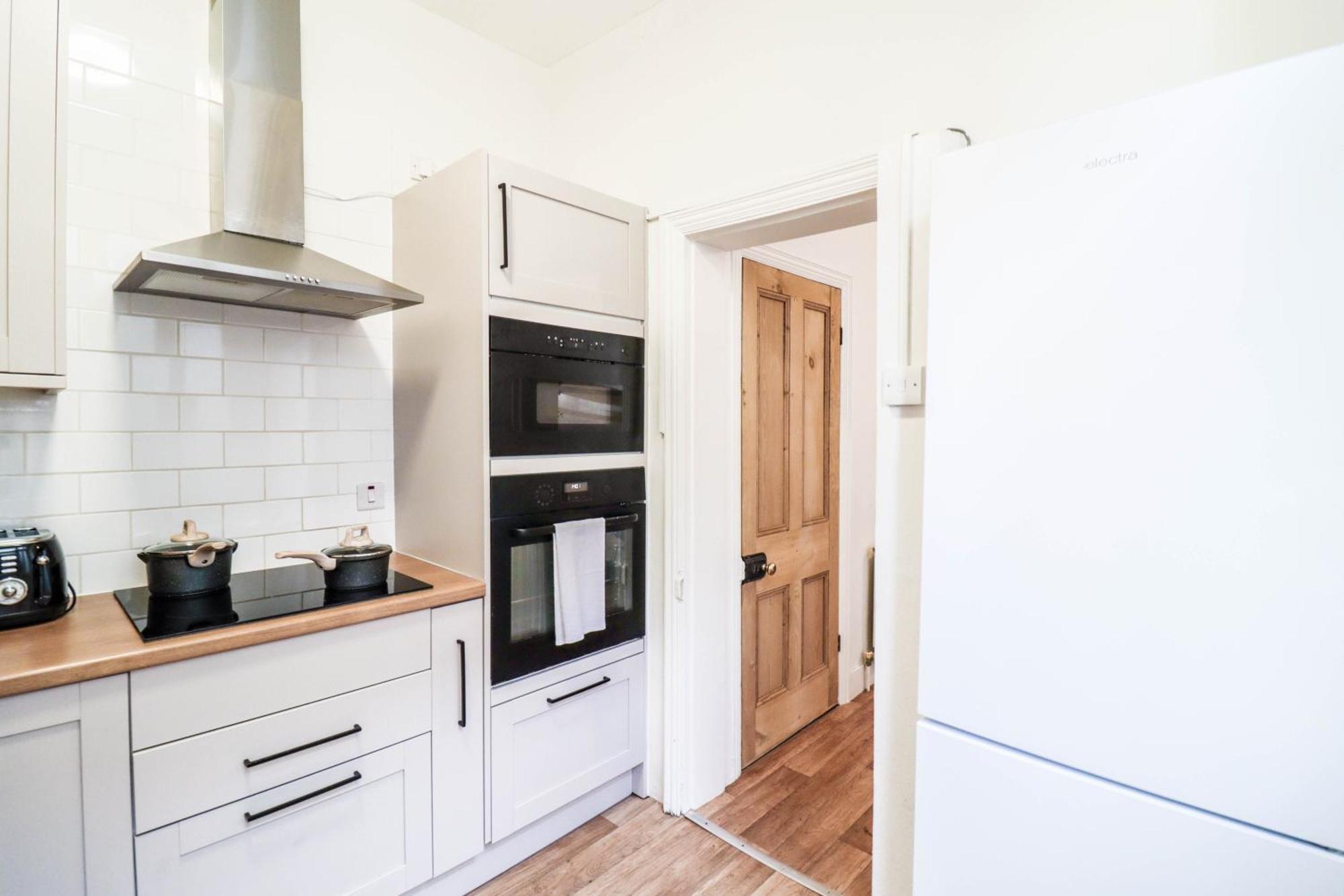 Case de vacanță Stunning 5 Bed House In Clapham - Free Wifi!